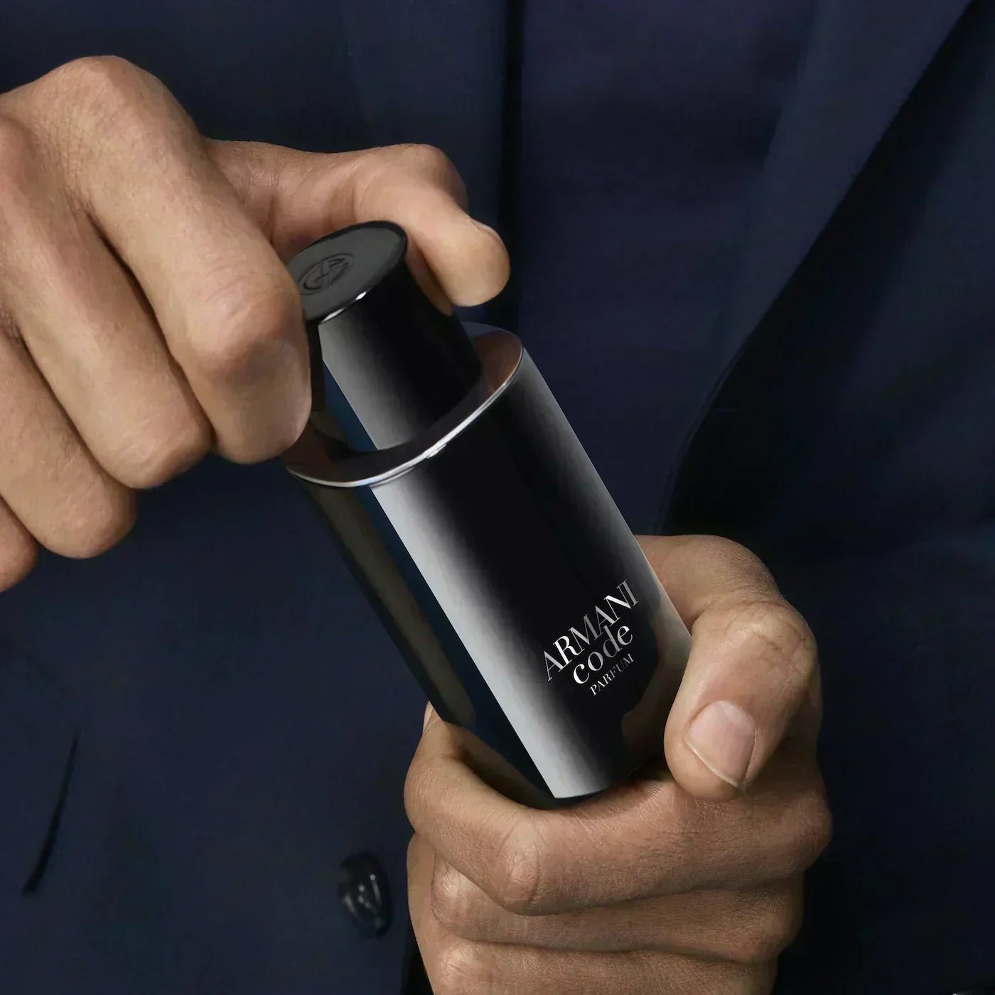 Giorgio Armani Code Parfum - Image 3